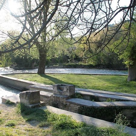 Au Bonheur De Lili Διαμέρισμα Fontaine-de-Vaucluse Εξωτερικό φωτογραφία