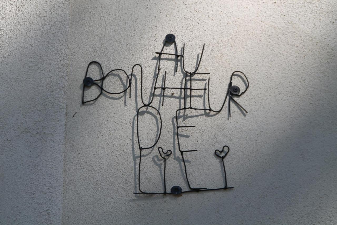 Au Bonheur De Lili Διαμέρισμα Fontaine-de-Vaucluse Εξωτερικό φωτογραφία